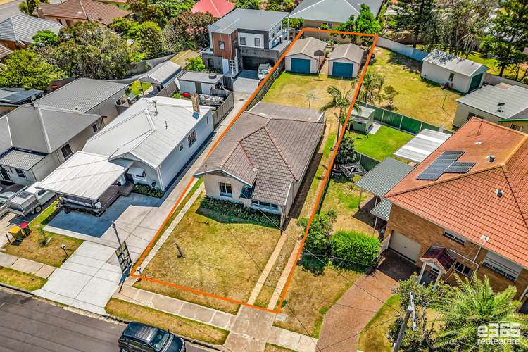 8 Griffith Avenue, Stockton NSW 2295