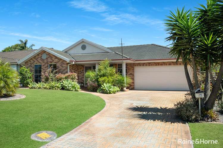 Main view of Homely house listing, 19 Noakes Street, Shoalhaven Heads NSW 2535
