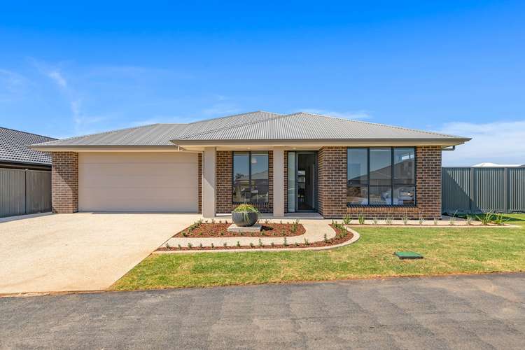 Main view of Homely house listing, 32 Schomburgk Drive, Gawler East SA 5118