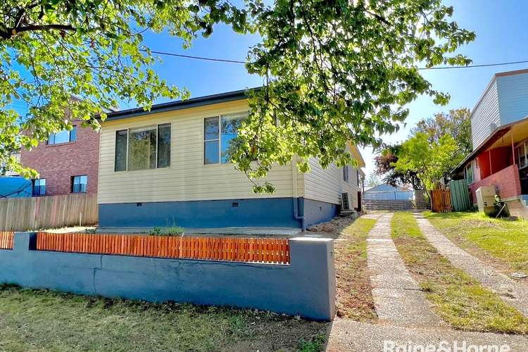 Main view of Homely house listing, 19 Raglan Street, South Bathurst NSW 2795