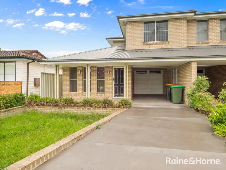 6 Catchpole Avenue