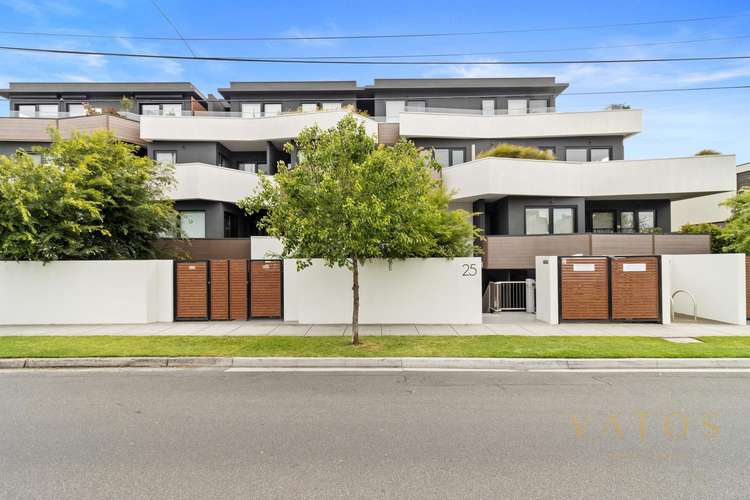 Main view of Homely apartment listing, 304/21-25 Nicholson Street, Bentleigh VIC 3204