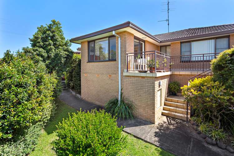Main view of Homely villa listing, 4/15 Swan Place, Kiama NSW 2533