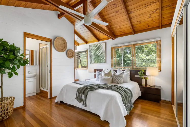 21-27 Mountain Breeze Court
