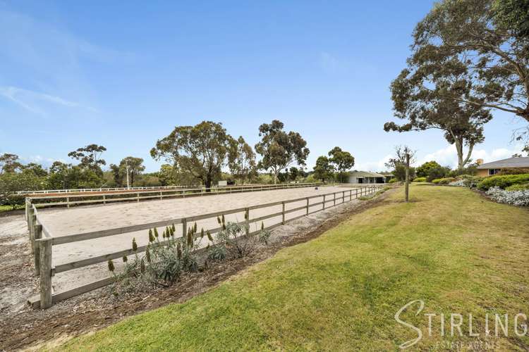 15 Oakhill Road East, Pearcedale VIC 3912