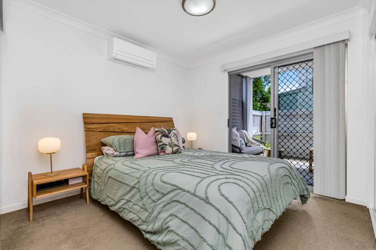 Fourth view of Homely unit listing, 1/15 Rolle Street, Holland Park West QLD 4121
