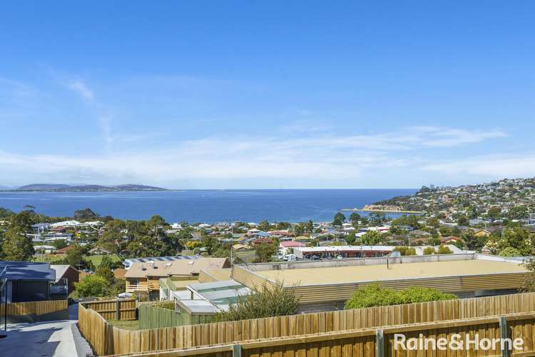 Main view of Homely unit listing, 8/30 Pearl Place, Blackmans Bay TAS 7052