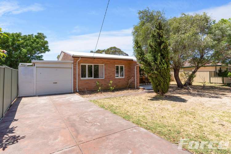 16 Benjamin Street, Armadale WA 6112