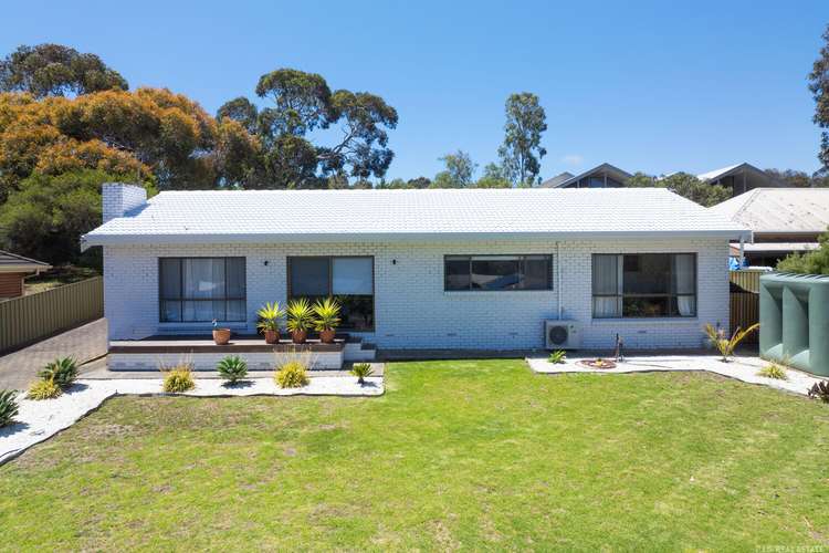 12 Folkestone Terrace, Victor Harbor SA 5211