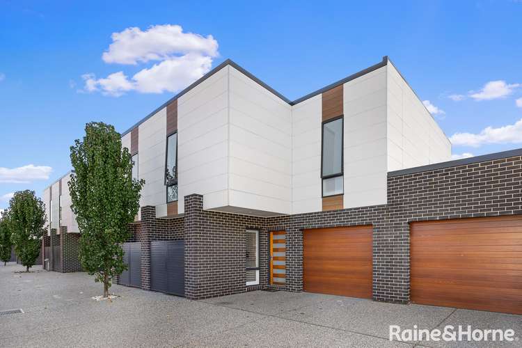 Main view of Homely house listing, 2/210 Fitzmaurice Street, Wagga Wagga NSW 2650