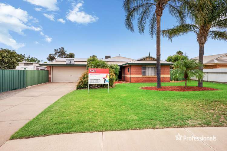 2 Davyhurst Drive, Hannans WA 6430