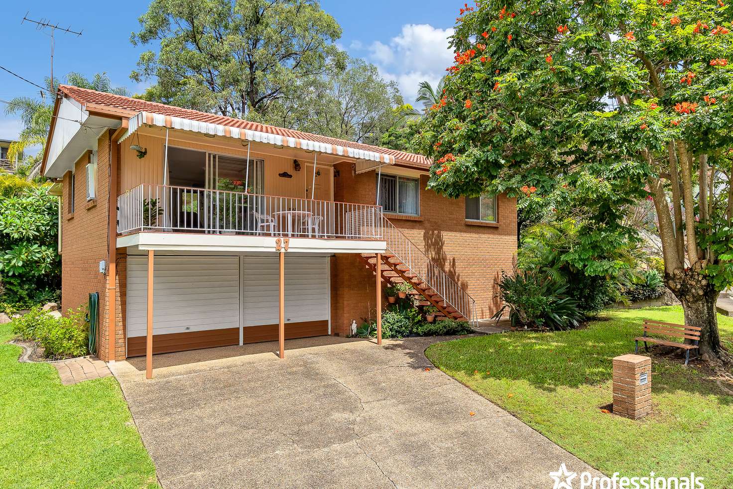 Main view of Homely house listing, 27 Yeerinbool Court, Arana Hills QLD 4054