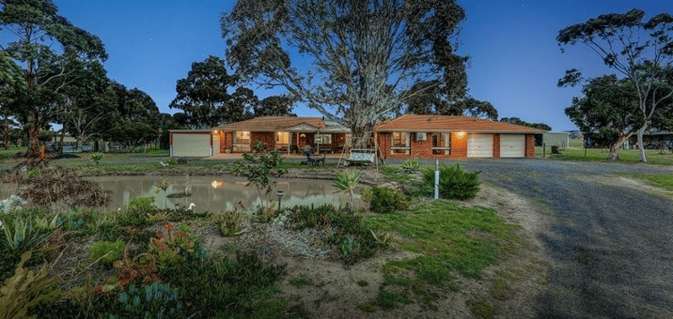 Second view of Homely lifestyle listing, 150 settlement road, Sunbury VIC 3429