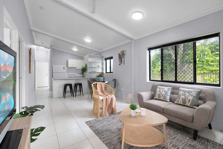 2/268 Dunbar Street, Koongal QLD 4701