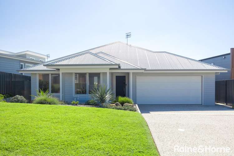 Main view of Homely house listing, 8 Gadu Street, Dolphin Point NSW 2539