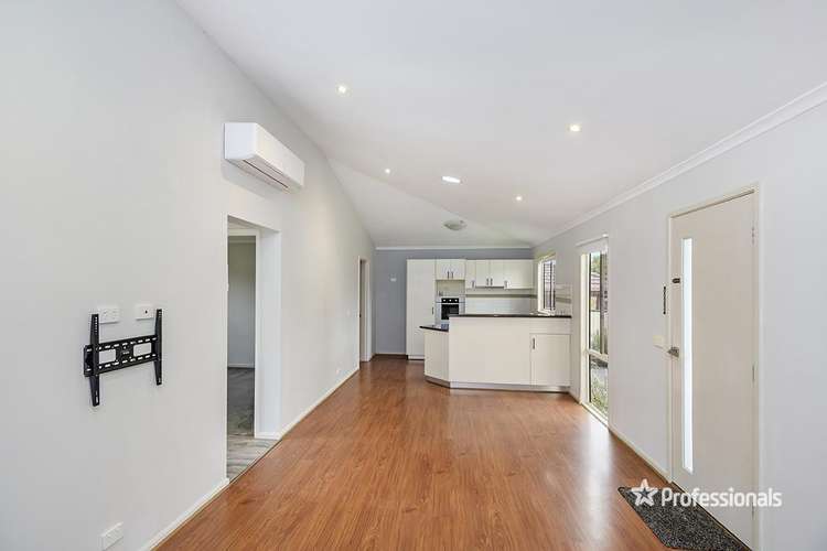 Third view of Homely house listing, 4/337 Gray Street, Hamilton VIC 3300