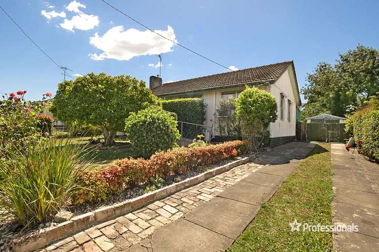 Main view of Homely house listing, 70 Kenna Avenue, Hamilton VIC 3300