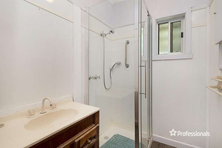 Fifth view of Homely house listing, 70 Kenna Avenue, Hamilton VIC 3300