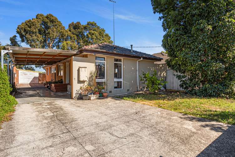 Main view of Homely house listing, 15 Kenna Drive, Lalor VIC 3075