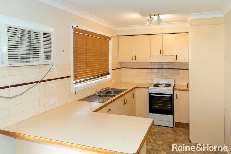 Third view of Homely villa listing, 5/37 Lamilla St, Glenfield Park NSW 2650