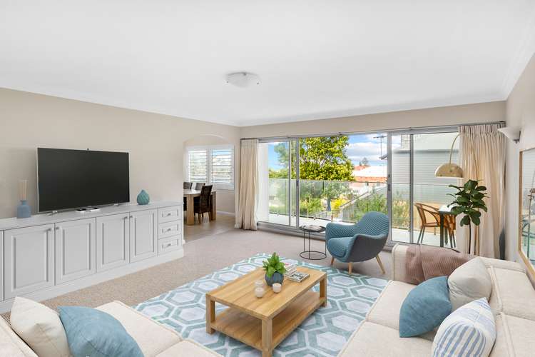 Main view of Homely apartment listing, 2/32 Undercliff Road, Freshwater NSW 2096