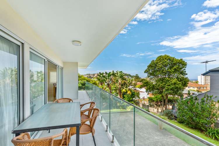 Third view of Homely apartment listing, 2/32 Undercliff Road, Freshwater NSW 2096