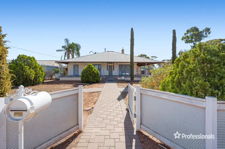 5 Milner Avenue