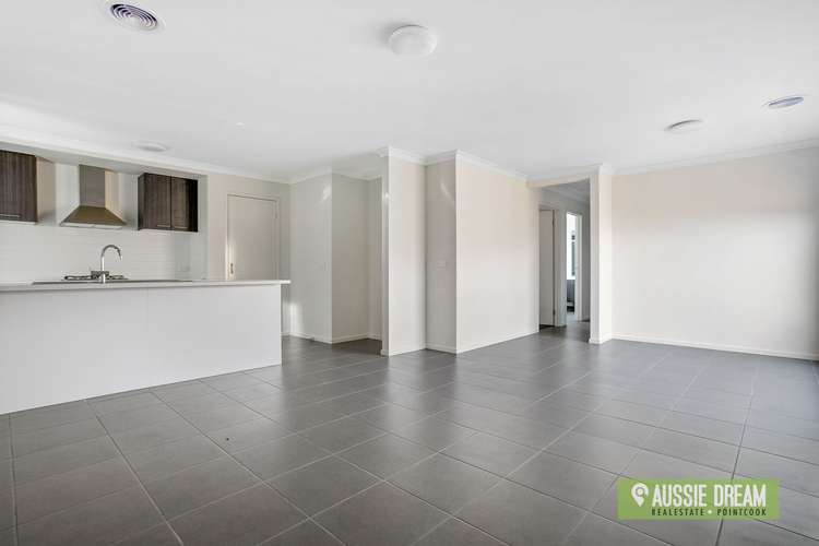 Fifth view of Homely house listing, 2 Kerrigan Street, Tarneit VIC 3029
