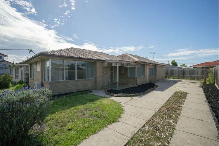 Main view of Homely house listing, 16 Wolverton Drive, Gladstone Park VIC 3043