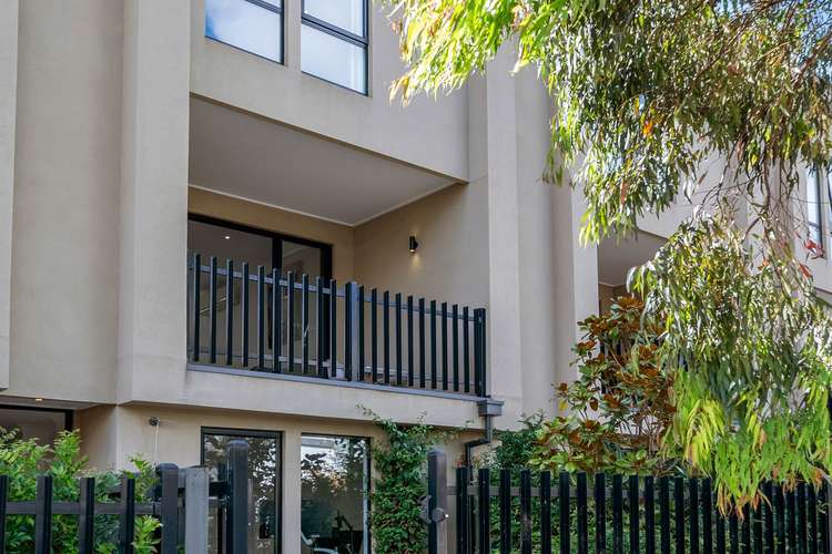 Main view of Homely townhouse listing, 51 Crefden Street, Maidstone VIC 3012