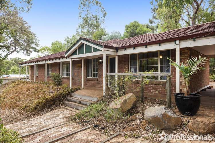 2 Lang Street, Jarrahdale WA 6124