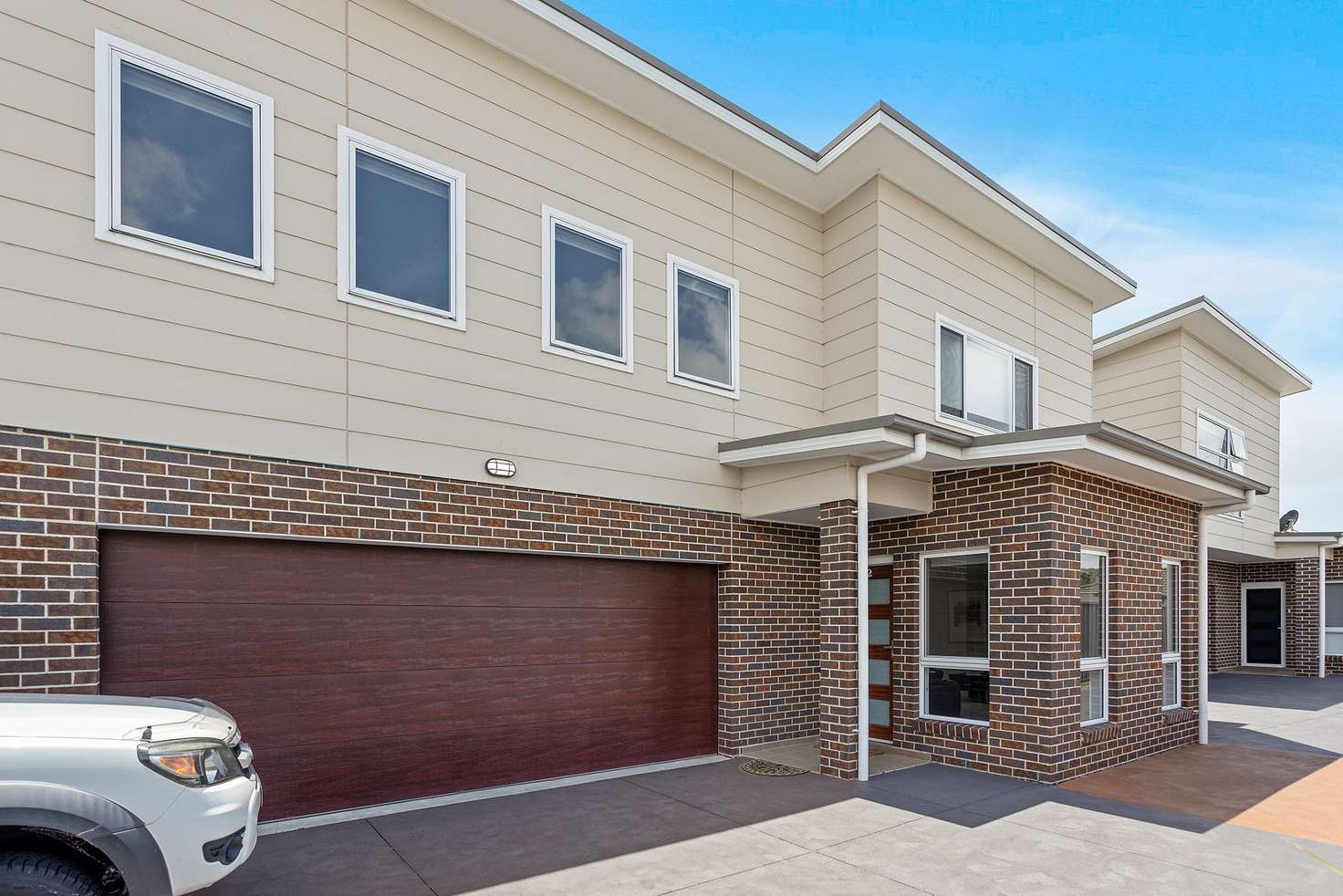 Main view of Homely townhouse listing, 2/142 Central Ave, Oak Flats NSW 2529