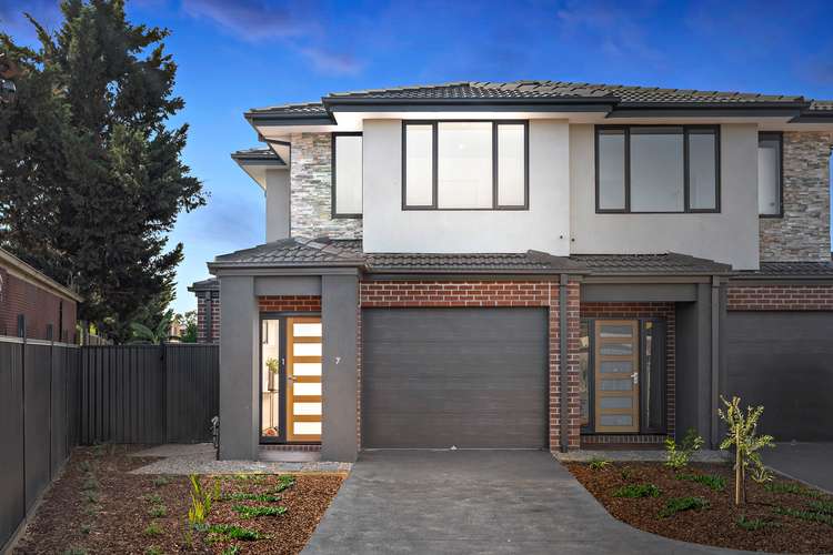 Main view of Homely townhouse listing, 1/7 Wingan Court, Sunshine West VIC 3020