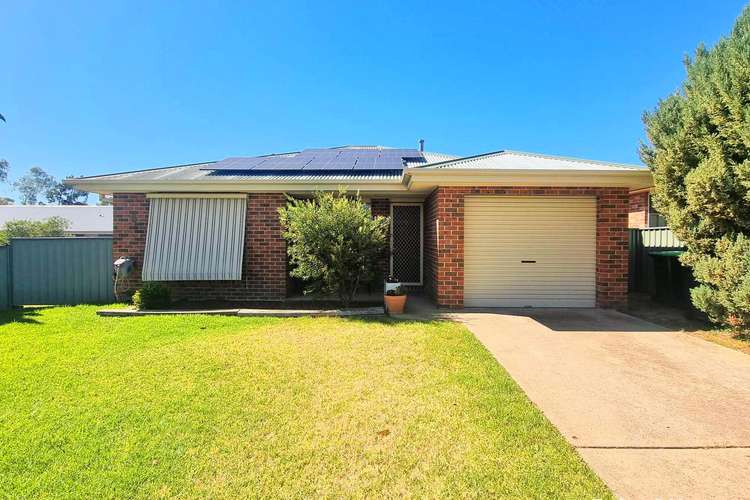 Main view of Homely unit listing, 6/3A Sam Place, Young NSW 2594