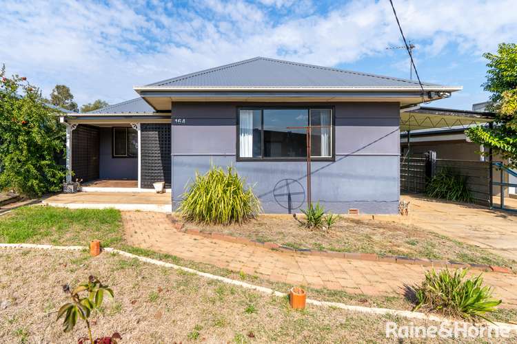 164 Fernleigh Road, Mount Austin NSW 2650