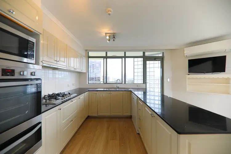 3 Black Lion Place