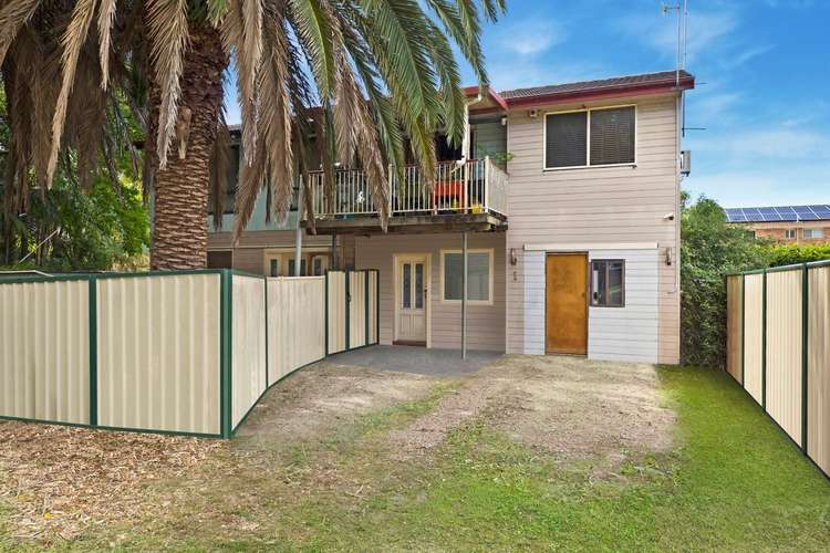 Main view of Homely house listing, 1 Kauai Avenue, Chittaway Bay NSW 2261