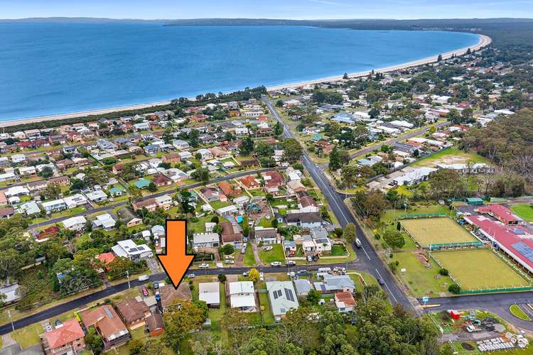 8 Roskell Road, Callala Beach NSW 2540