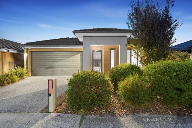 Main view of Homely house listing, 14 Royaloak Crescent, Cranbourne East VIC 3977