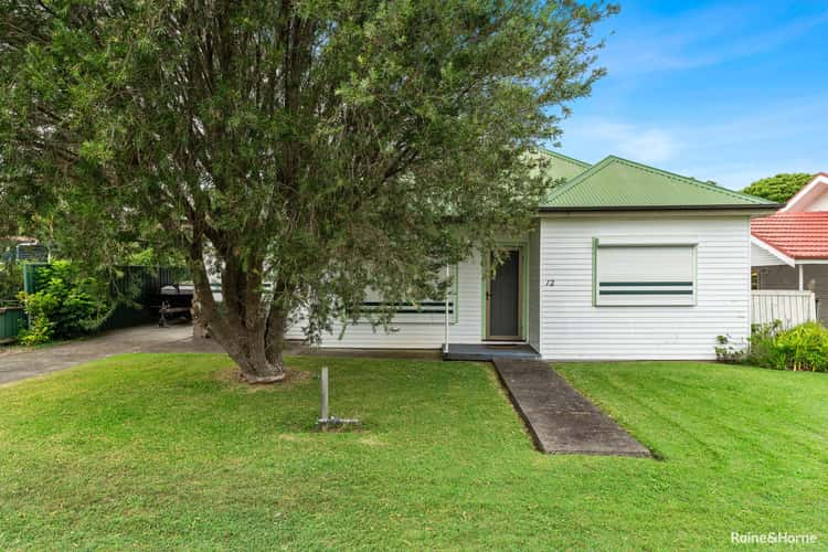 12 Bell Street, Belmont North NSW 2280