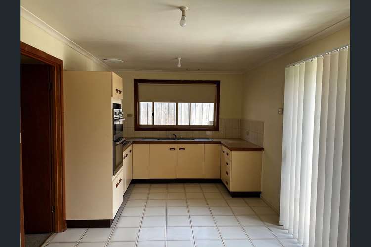 Fifth view of Homely unit listing, 2/10 Farrant Court, Altona Meadows VIC 3028