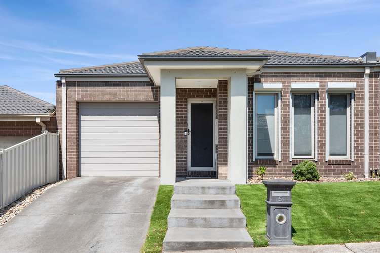 Main view of Homely house listing, 5 Pearl Drive, Craigieburn VIC 3064