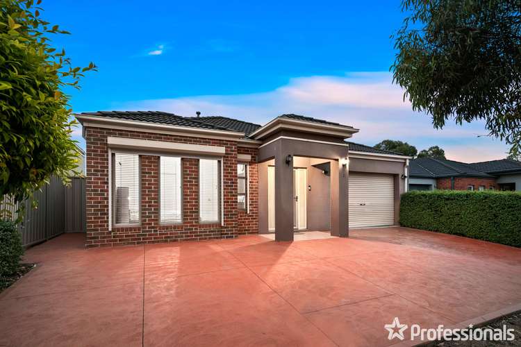 12 Barrwang Street, Cairnlea VIC 3023