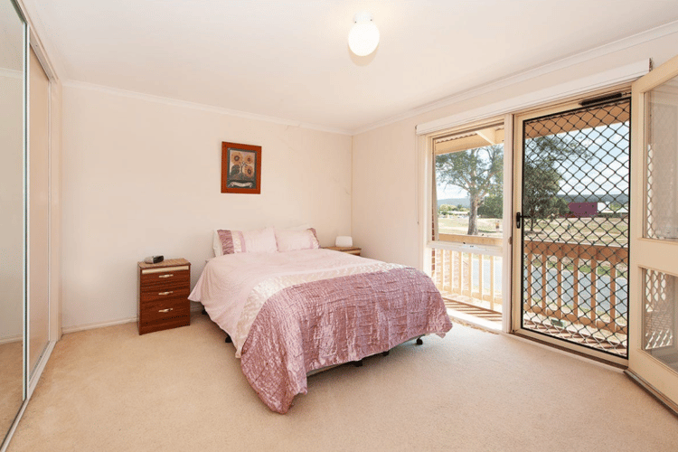 Fifth view of Homely townhouse listing, 1/546 Kotthoff Street, Lavington NSW 2641