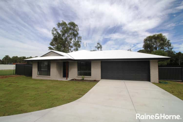 30 Hawthorne Street, Nanango QLD 4615