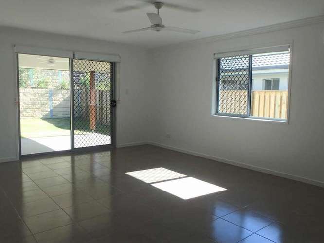 Third view of Homely semiDetached listing, 1/24 Velox Circuit, Upper Coomera QLD 4209