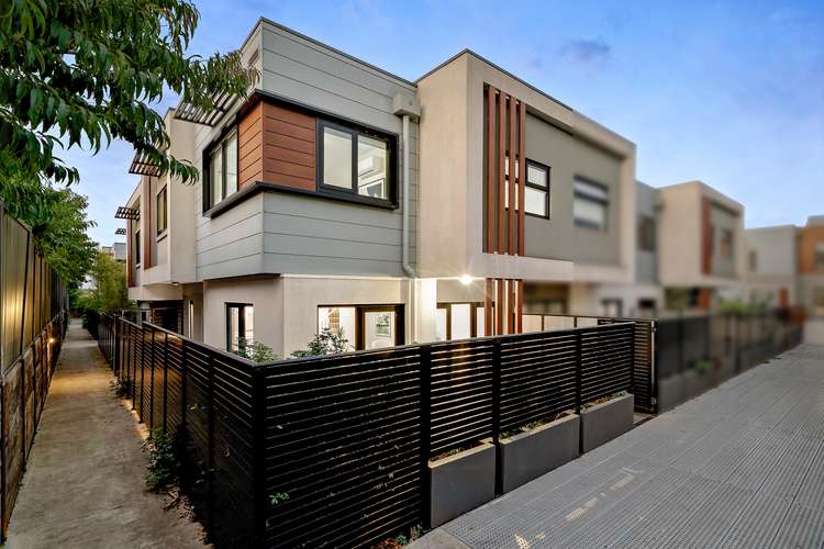 Main view of Homely townhouse listing, 5/15 Mullenger Road, Braybrook VIC 3019