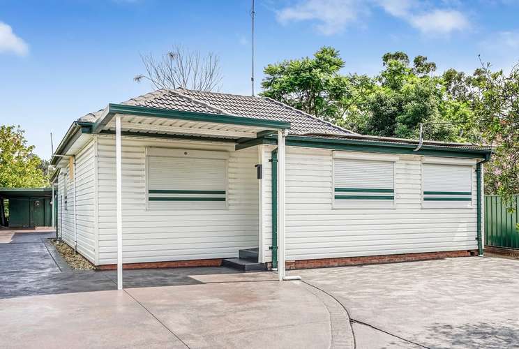 11 Melbourne Street, Oxley Park NSW 2760