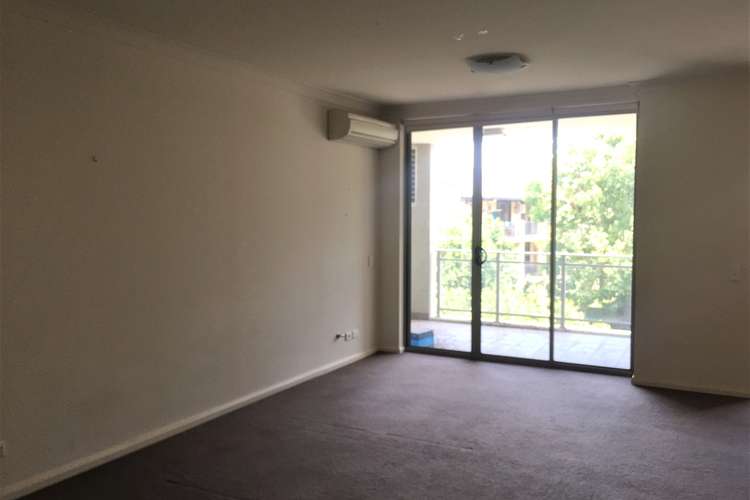 Second view of Homely apartment listing, 20/1-11 Lydbrook Street, Westmead NSW 2145
