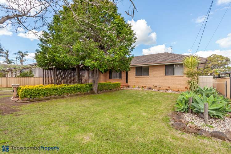 6 Robyn Street, Centenary Heights QLD 4350